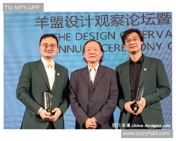 《明星大咖聚首年度盛典，揭秘最新娱乐圈动态与未来发展趋势》